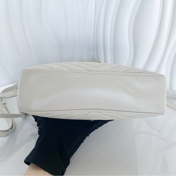 Yves Saint Laurent White Lou Camera Bag with Tassel - Picture 4 of 16